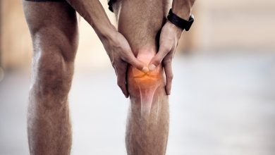 Joelho inchado sem motivo aparente Pode ser derrame articular